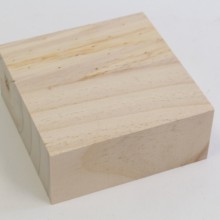 קוביית עץ אורן מרובעת 12X12X5 ס"מ