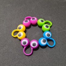 בובות אצבע עיניים צבעוניות קטנות