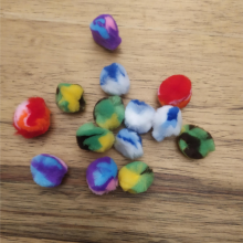 13 פונפונים צבע מעורב