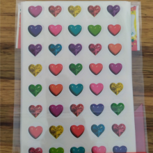חבילת מדבקות לבבות צבעוניים קטנים
