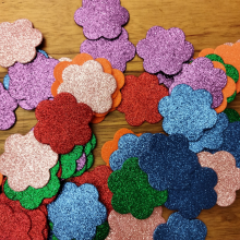 פרחי סול נוצץ 5 ס"מ