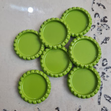 8 פקקים צבע ירוק בהיר